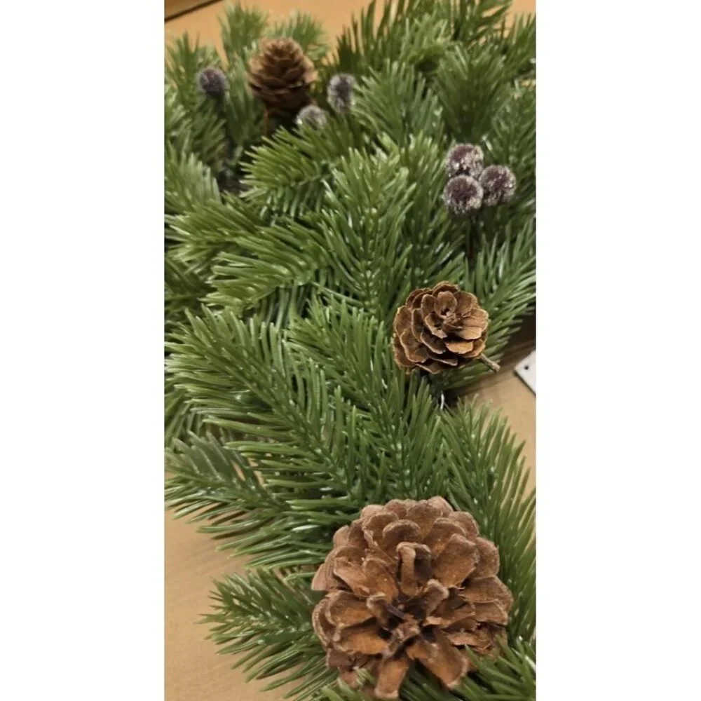 2024 Disney Parks Holiday Wreath Mickey Light Up Pine Cones  Christmas 17x18 New